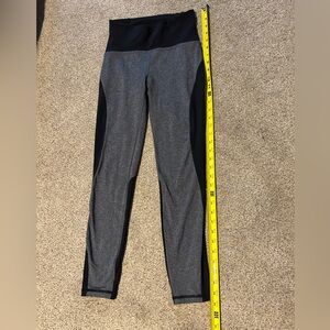 Lululemon black and grey leggings size 6